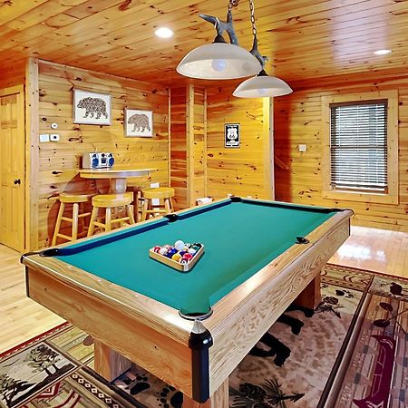 Cloud Dancer, 3 Bedrooms, Sleeps 10, Hot Tub, Fireplace, WiFi Gatlinburg Buitenkant foto