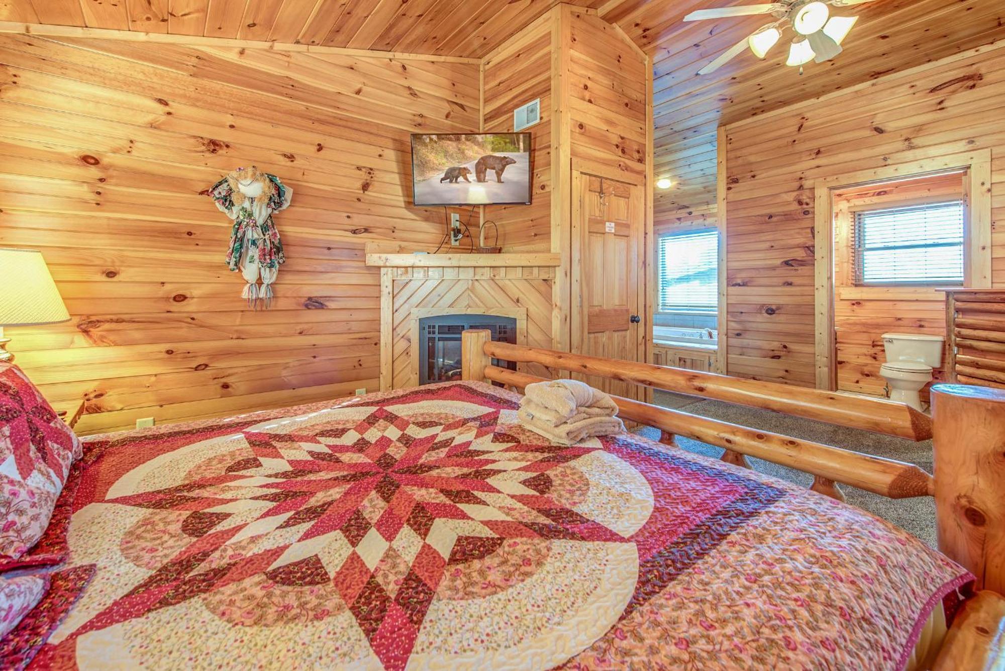 Cloud Dancer, 3 Bedrooms, Sleeps 10, Hot Tub, Fireplace, WiFi Gatlinburg Buitenkant foto