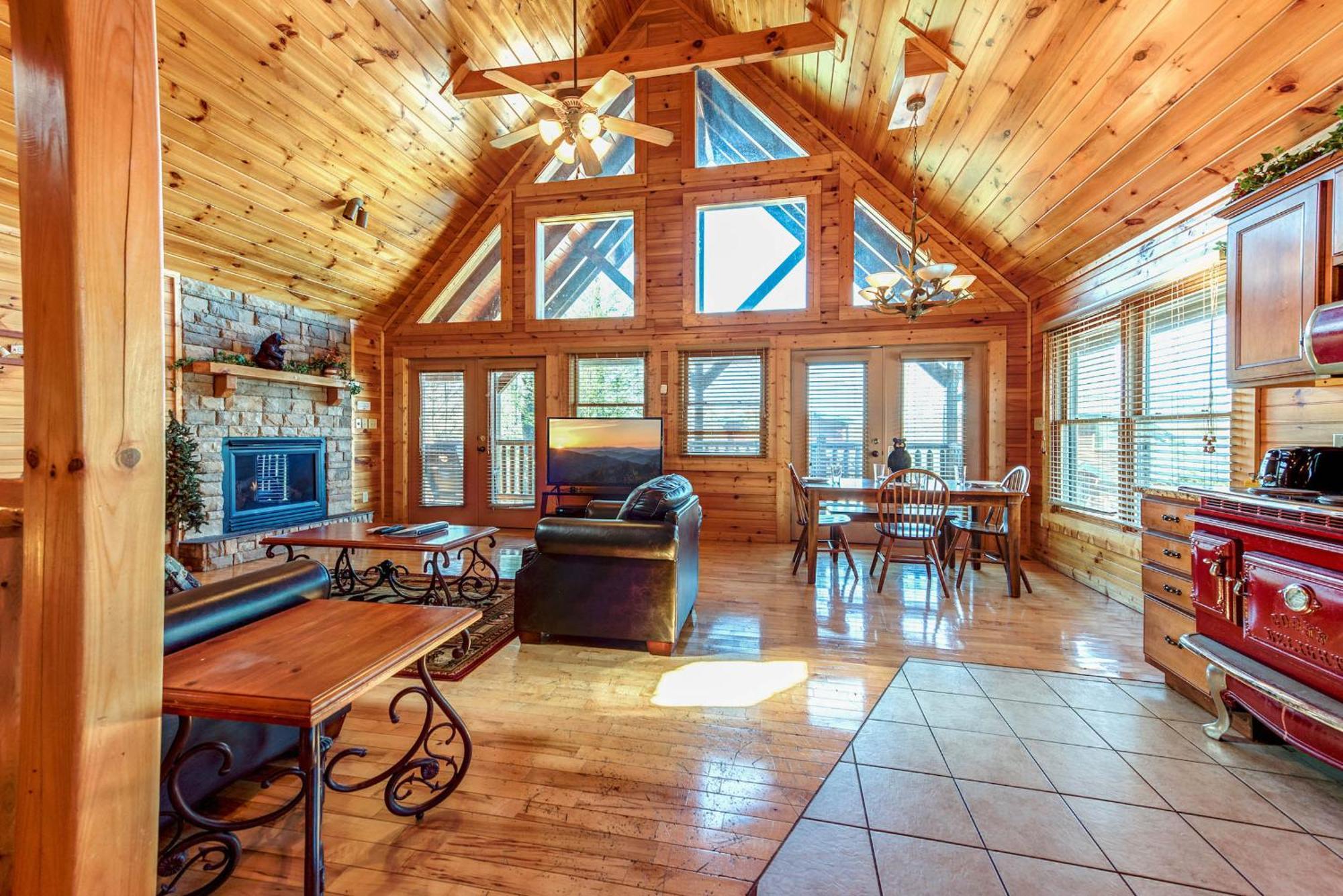 Cloud Dancer, 3 Bedrooms, Sleeps 10, Hot Tub, Fireplace, WiFi Gatlinburg Buitenkant foto